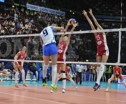 ketika-strategi-blok-jadi-penentu-kemenangan-di-lapangan-voli