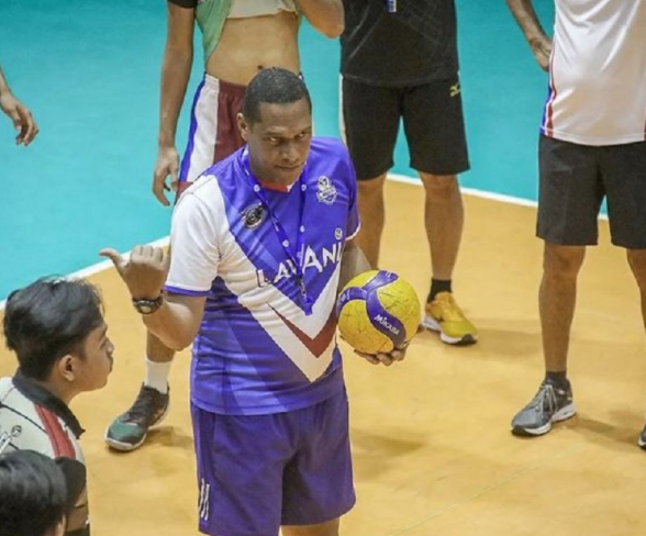 taktik-jenius-pelatih-voli-bawa-timnya-raih-kemenangan