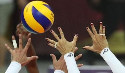 Teknik Blokir Akurat Dalam Permainan Voli