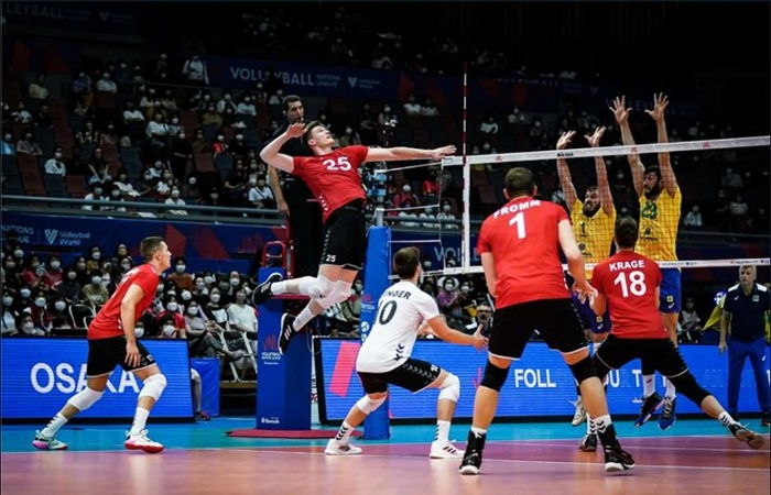 Persaingan Liga Voli Memanas Jelang Fase Penentuan Musim